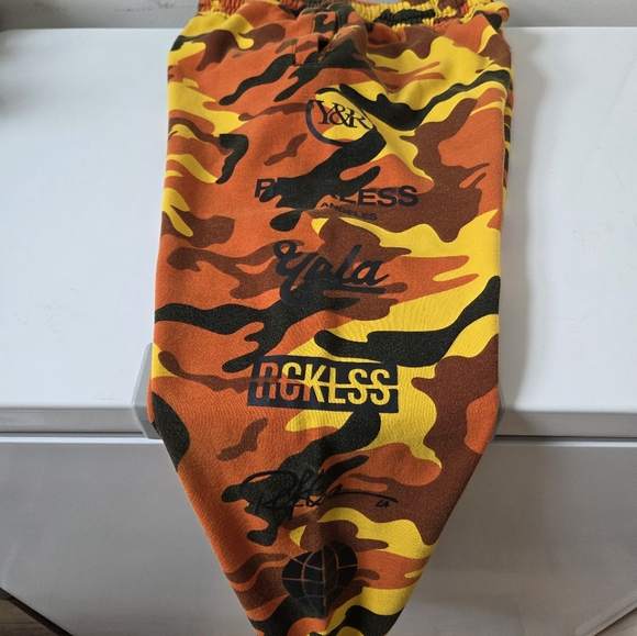 Sweat Suit - Picture 7 of 8